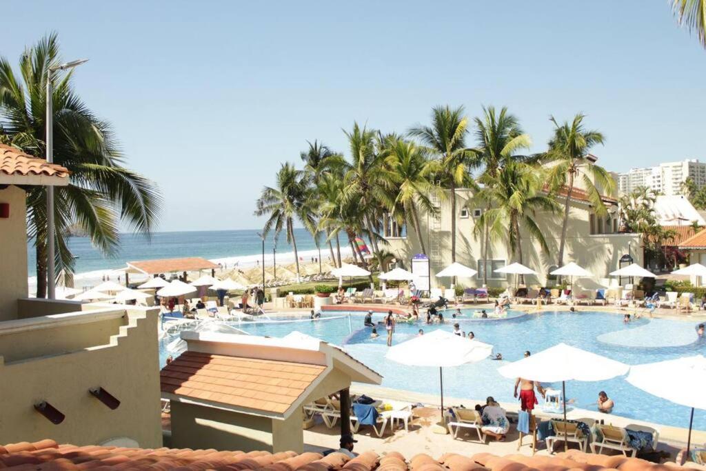 Casa a la orilla del mar en zona hotelera Ixtapa - B&B