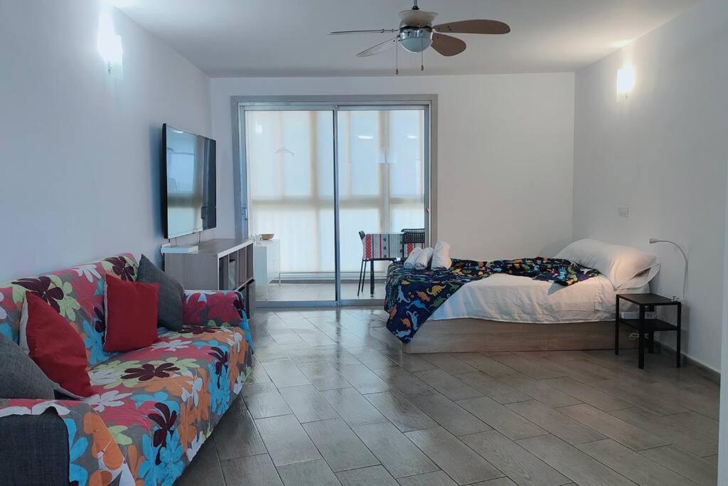 Cerca del mar en Mesa del Mar - B&B Tacoronte