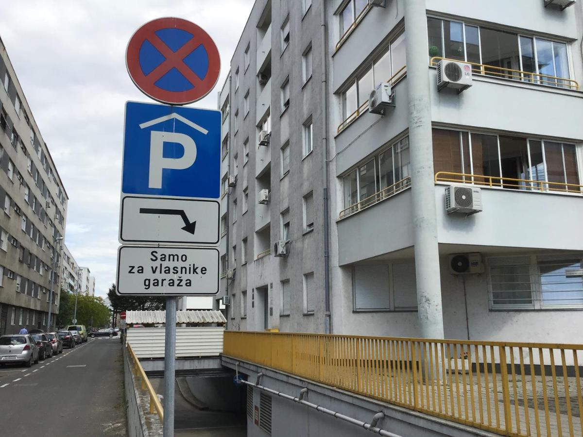 Cosy apartment - Zagreb Downtown with own parking spot in the garage - Chambres d'hôtes Zagreb