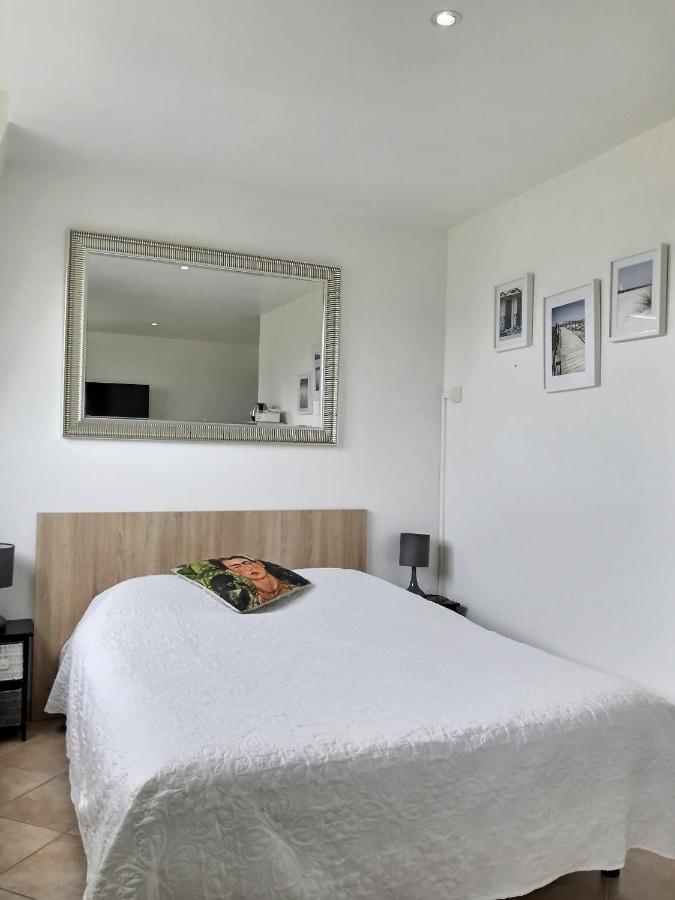 B&B Amiens - Résidence Le Bristol Amiens Centre - Bed and Breakfast Amiens