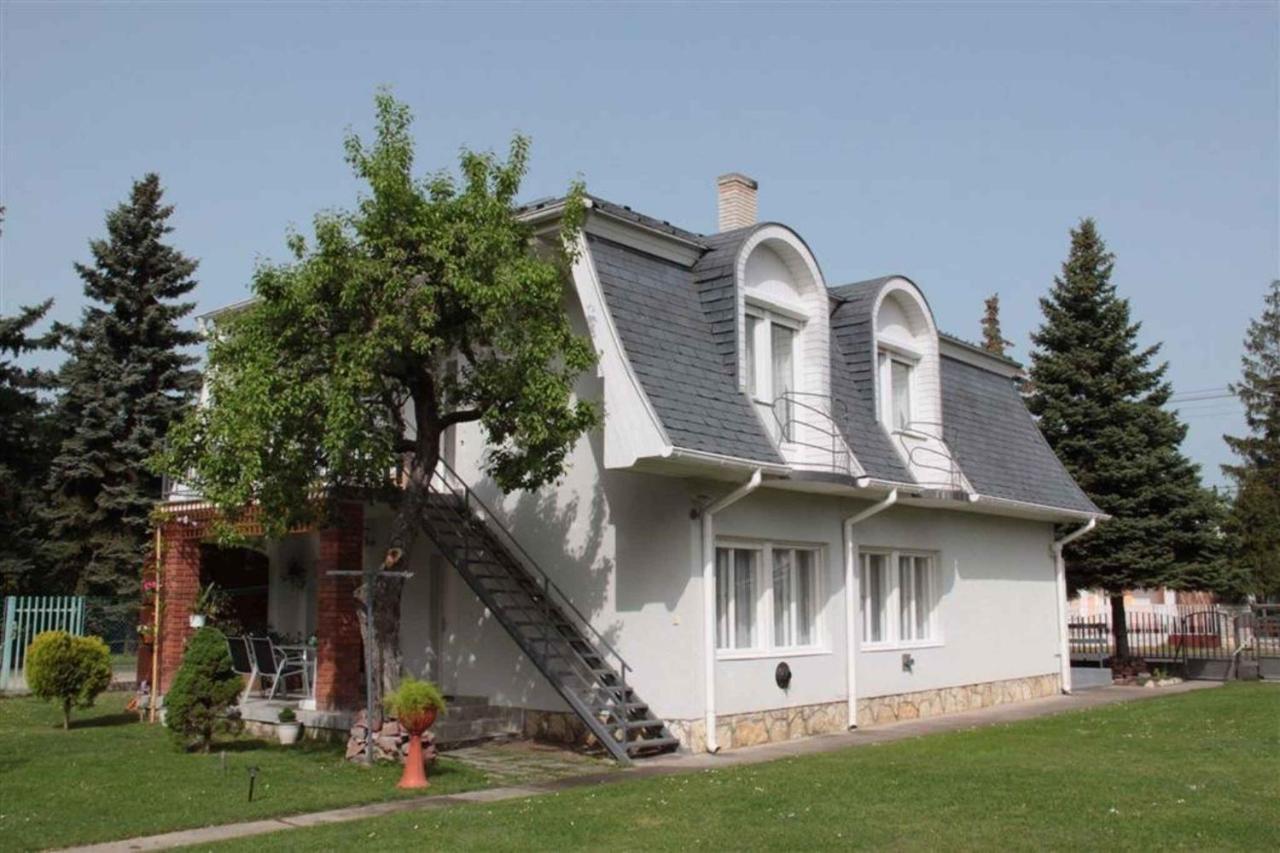 Apartment in Siofok/Balaton 20041 - B&B