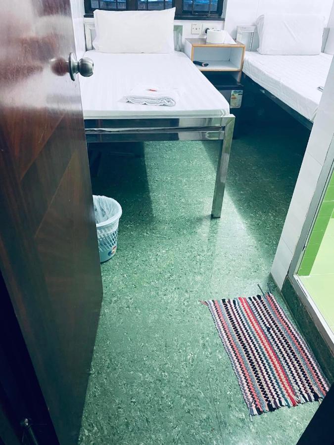 Tweepersoonskamer met 2 Aparte Bedden