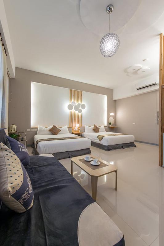 Quadruple Room with Mountain View
