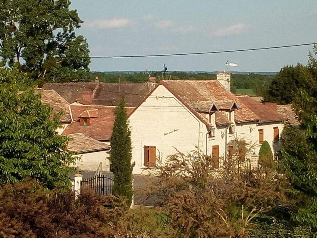 GITE RIEN SANS PEINE proche FUTUROSCOPE - B&B