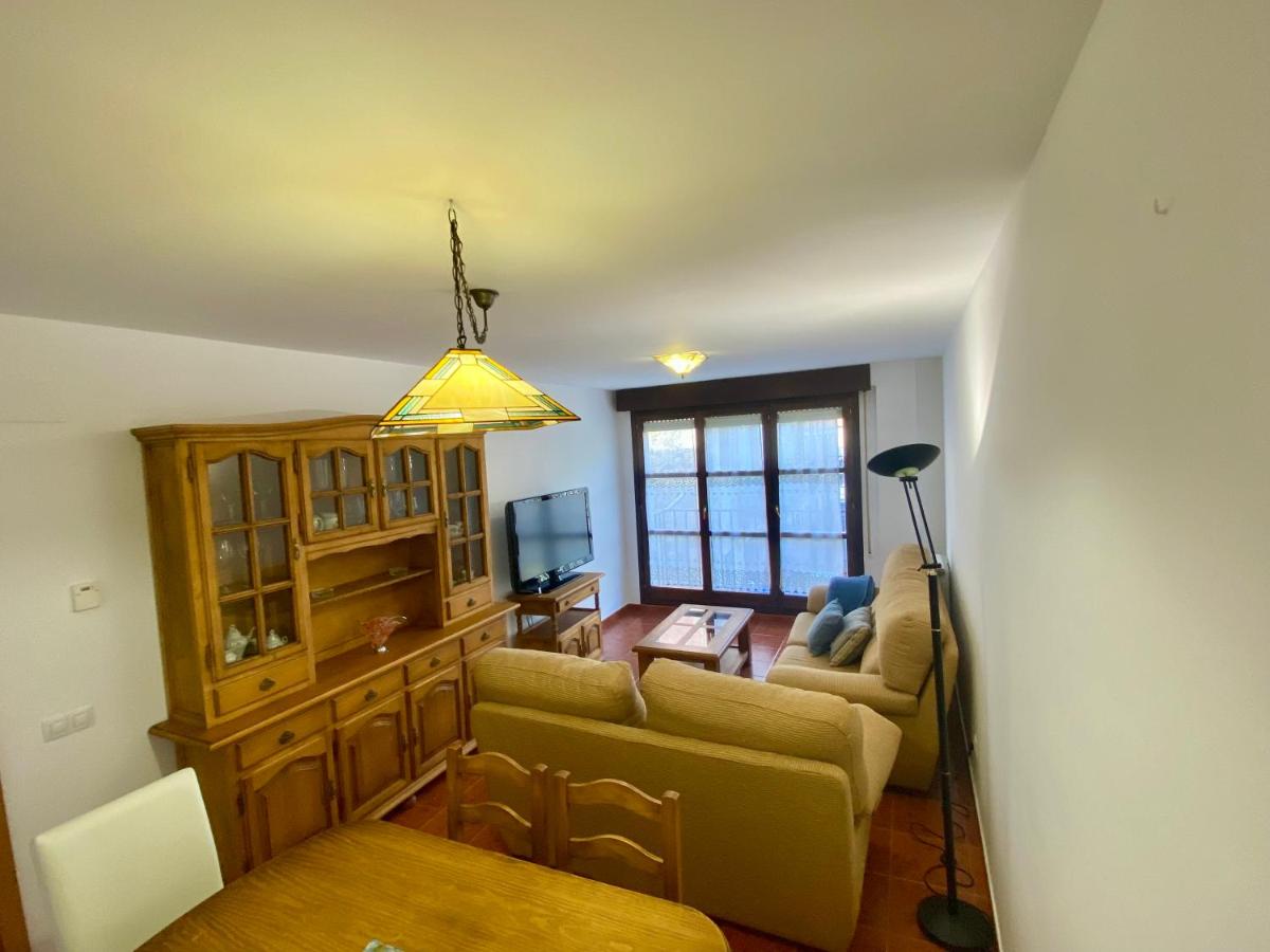 Los Robles Apartamento Turístico VUT - B&B Molinos de Duero