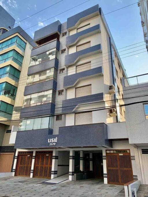 Apartamento 2 quadras do mar centro Capão da Canoa - B&B Capão da Canoa