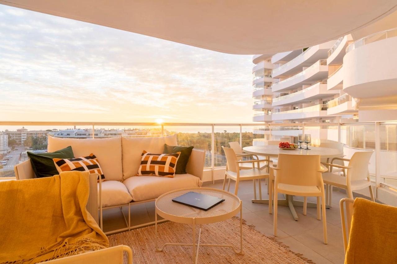 Gran Canet 2BR! Walk to Beach, Sea View, Sauna & Gym - Ferienwohnung Canet d'En Berenguer