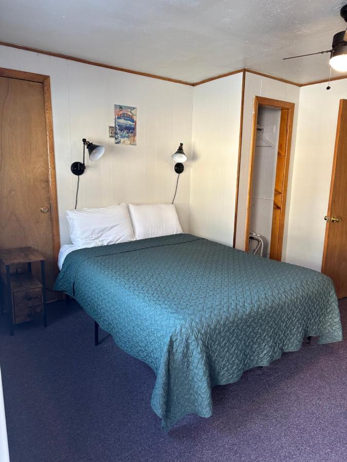Kamer met Queensize Bed