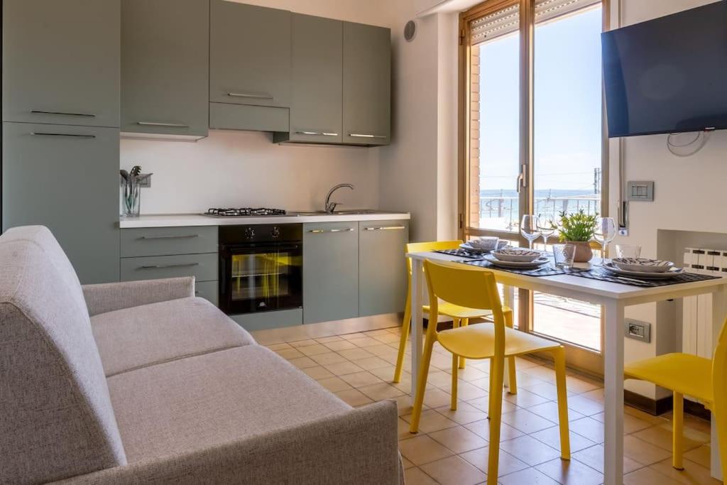 B&B Civitanova Marche - Residenza Fronte Mare. 6 Posti Letto - Bed and Breakfast Civitanova Marche