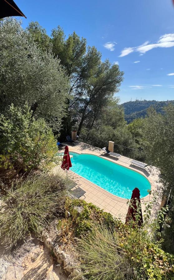 Entre Nice et Monaco grande Villa avec piscine privée 12 personnes - Ferienwohnung Drap