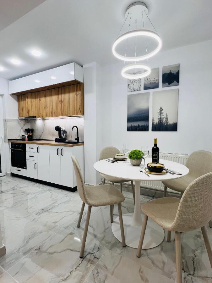 MarbleHome~Straja/Lupeni - Ferienwohnung Lupeni