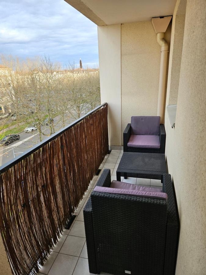 Appart 3 chambres-Gare 1 min-Disneyland Paris 6 min - B&B Bussy-Saint-Georges