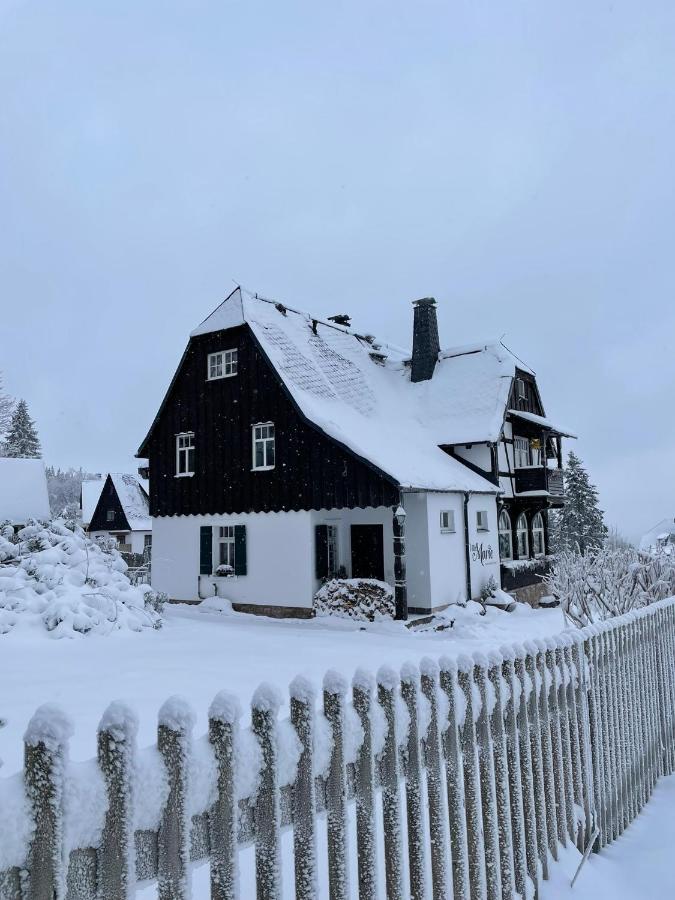 Villa Marie Ferienwohnungen - B&B Altenberg