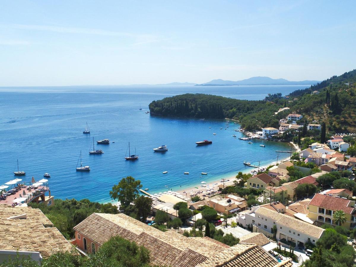 Penelope Stone House - Chambres d’hôtes Kalámi