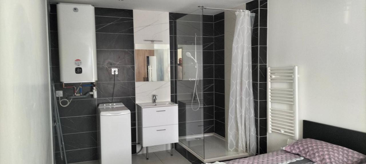 Appartement 2 pièces - Ferienwohnung Rive-de-Gier