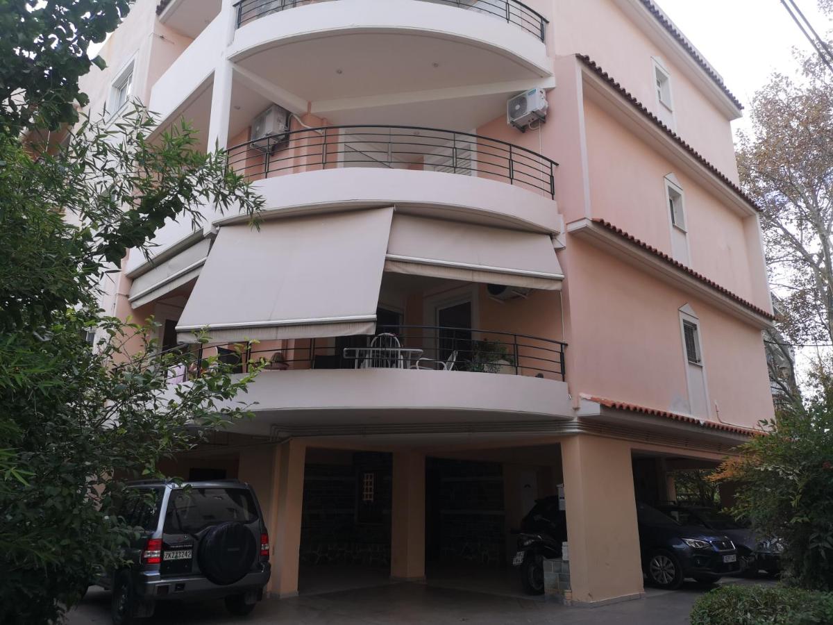 Athenian Luxury apartment, near metro station Chalandri, Nu 1 - Chambres d'hôtes Athènes