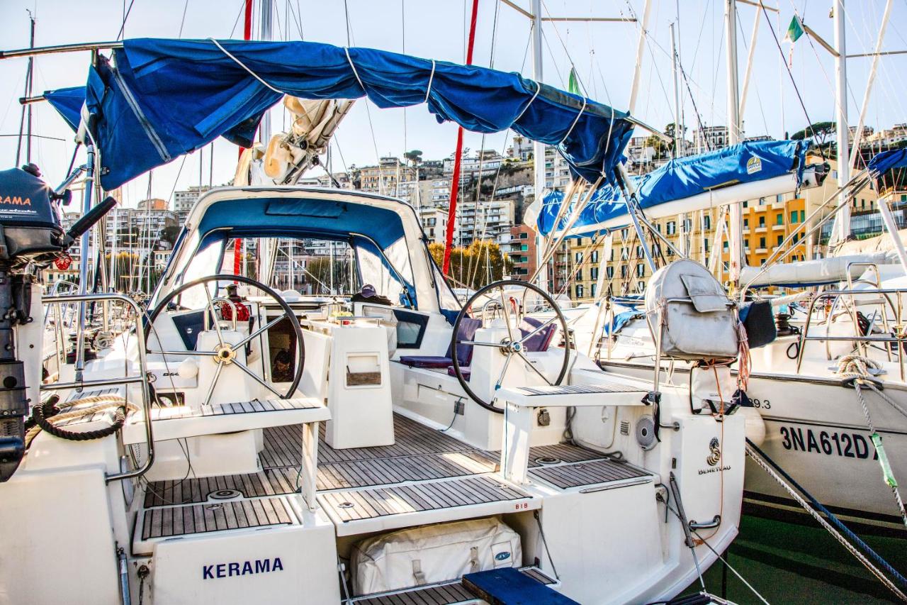 B&B Naples - Barca a vela Kerama - Smart Wind - Bed and Breakfast Naples