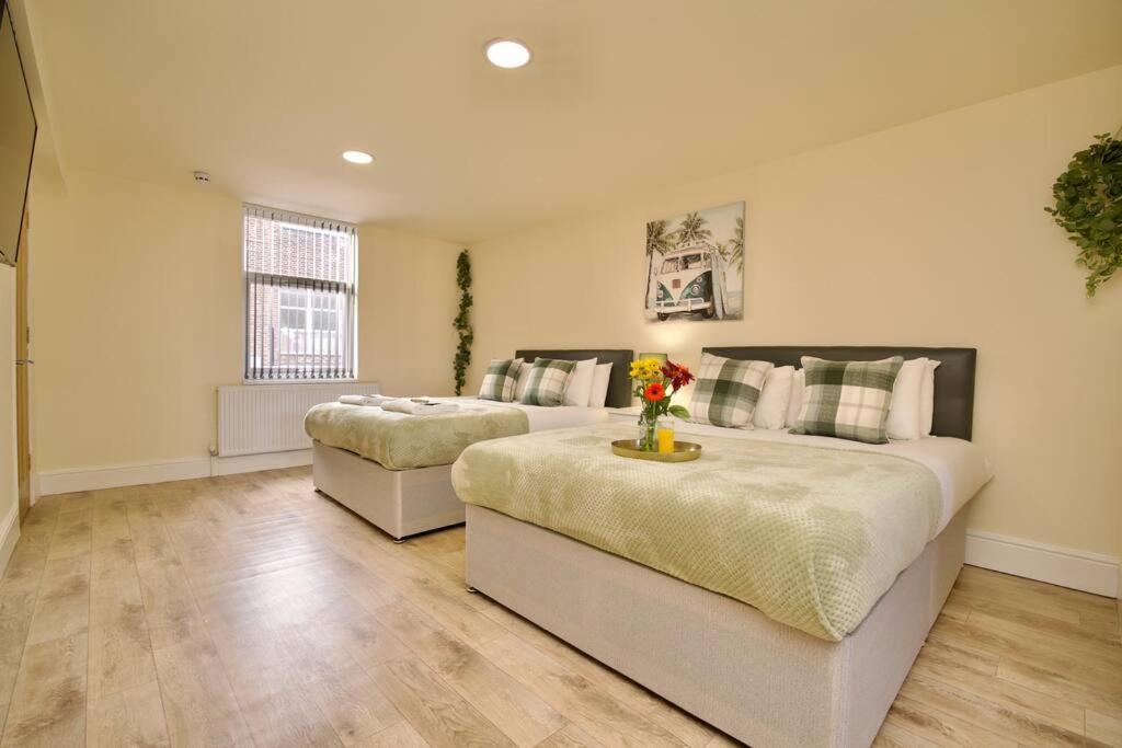 Matlock Studio 3 – Coventry - B&B