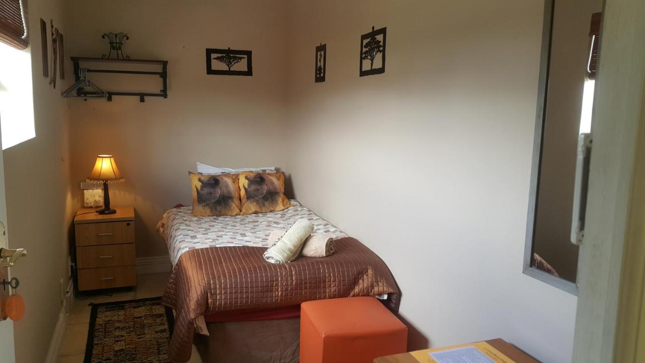 Budget Single Room