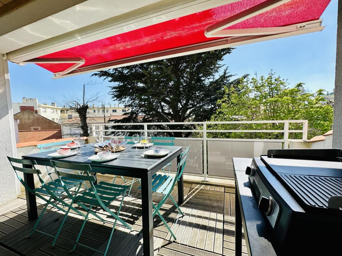 Villa Bastion Arago à deux pas de la Grande Plage des Sables - 8 pers - B&B