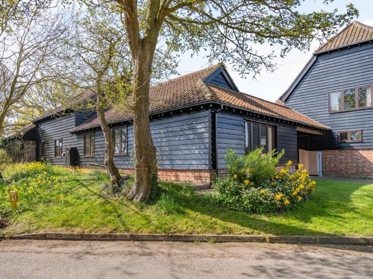 2 bed in Hadleigh 87956 - B&B