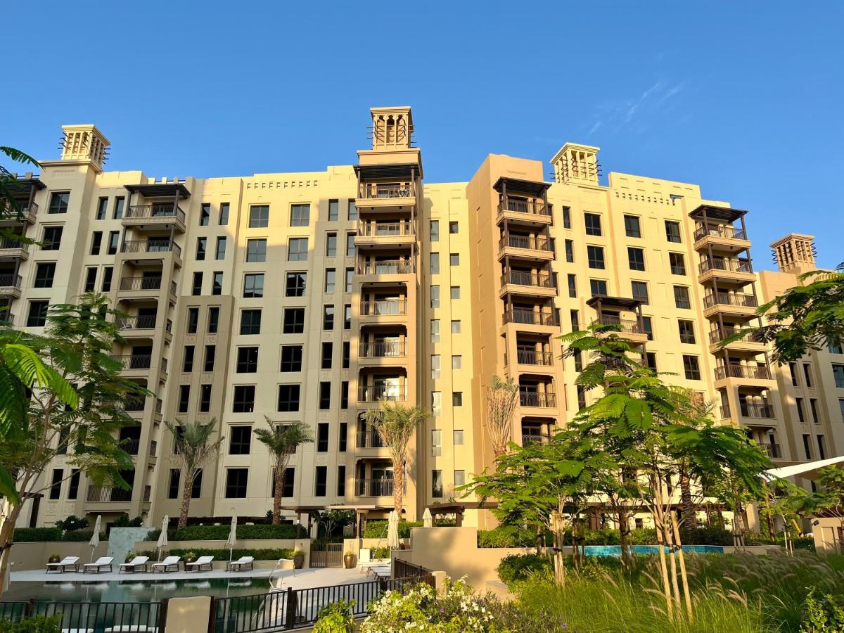 New 2 bedroom entire apartment in Madinat Jumeirah Living - B&B Dubai