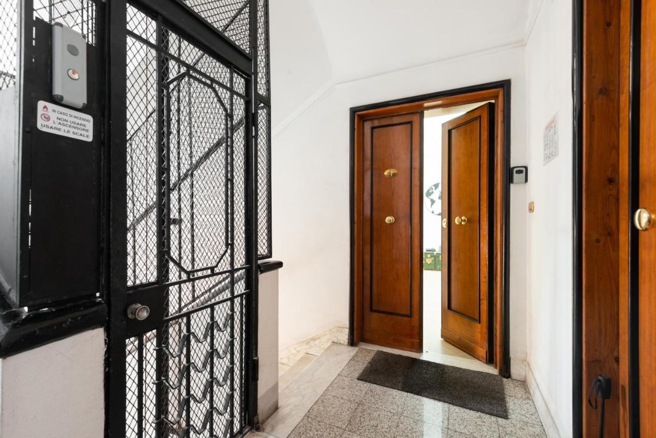 Appartamento via di Porta Labicana - Chambres d’hôtes Rome