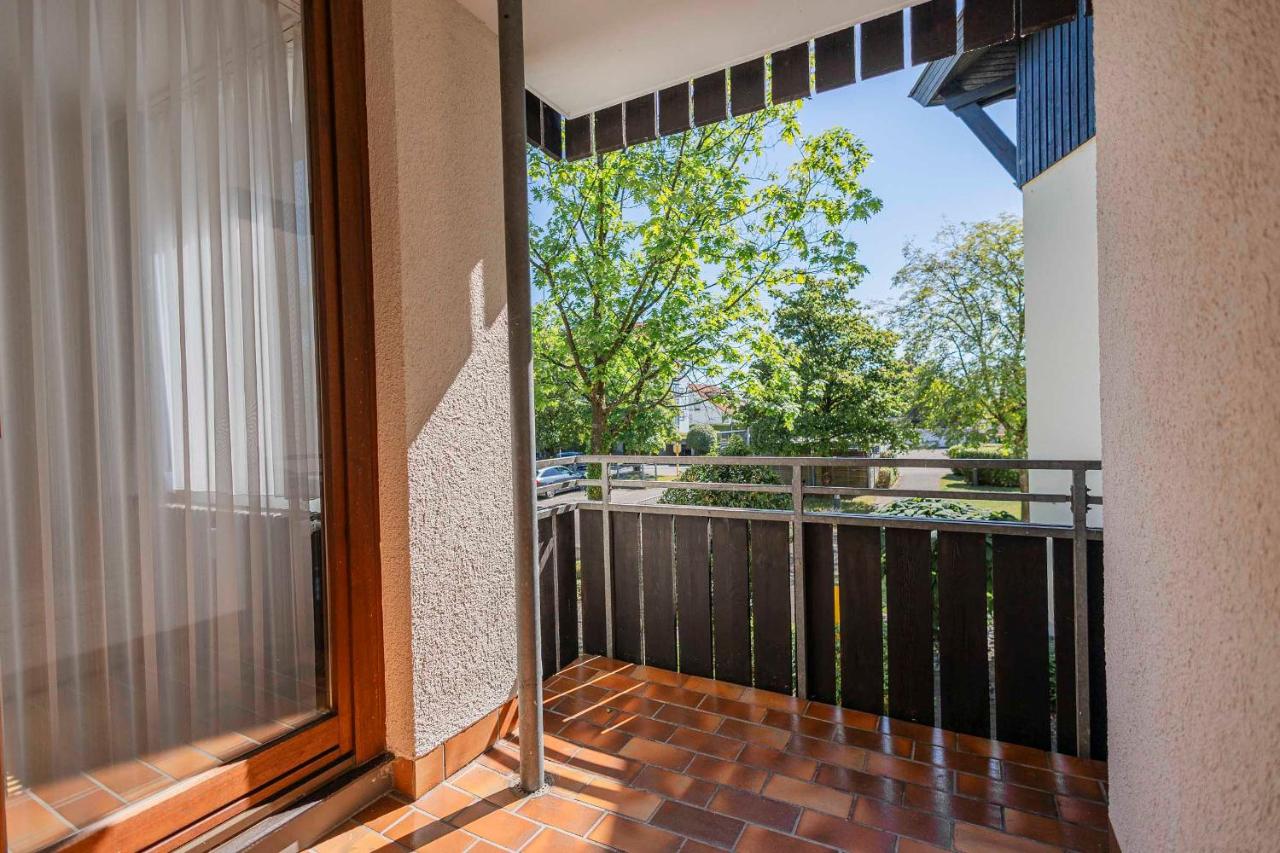 Ferienwohnpark Immenstaad am Bodensee Zwei-Zimmer-Apartment 53 16 - B&B Immenstaad am Bodensee