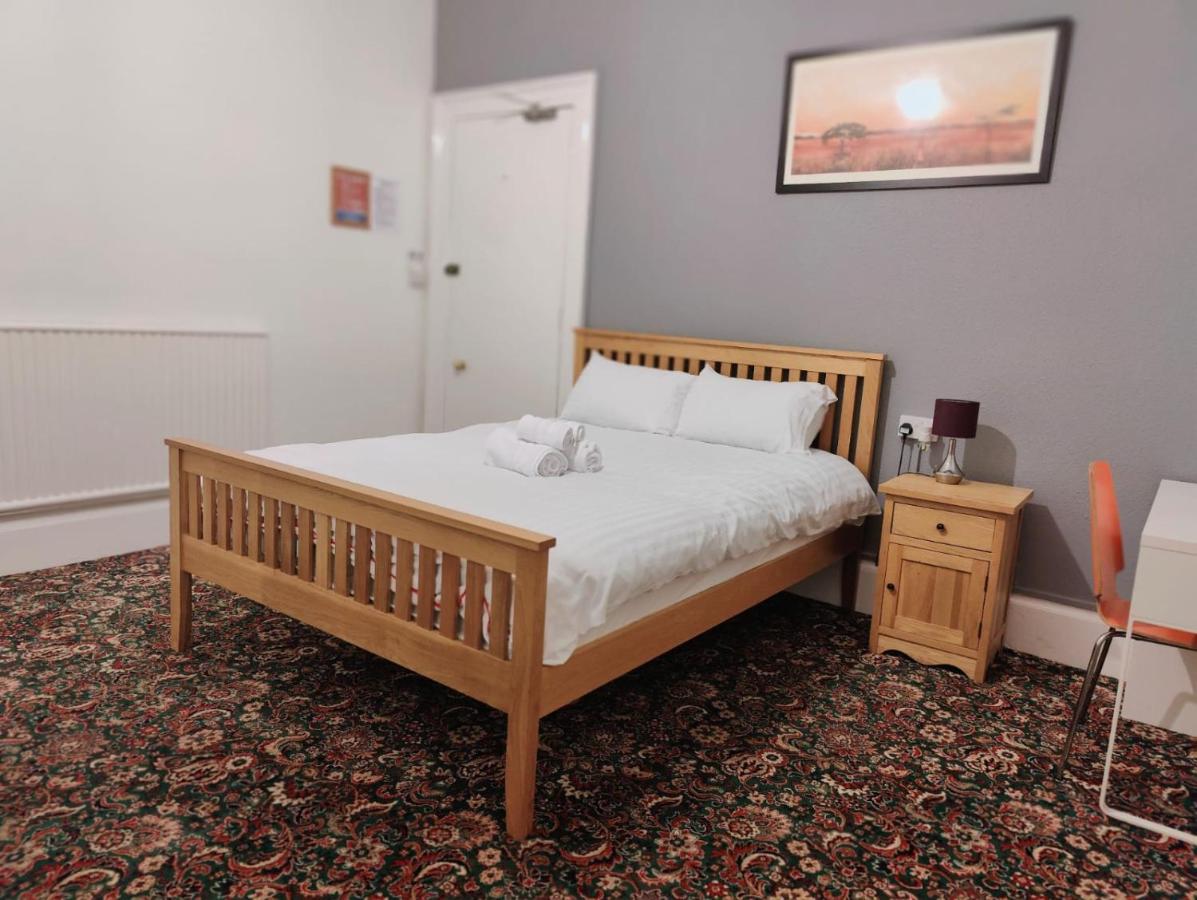 Double Room with Shared Bathroom