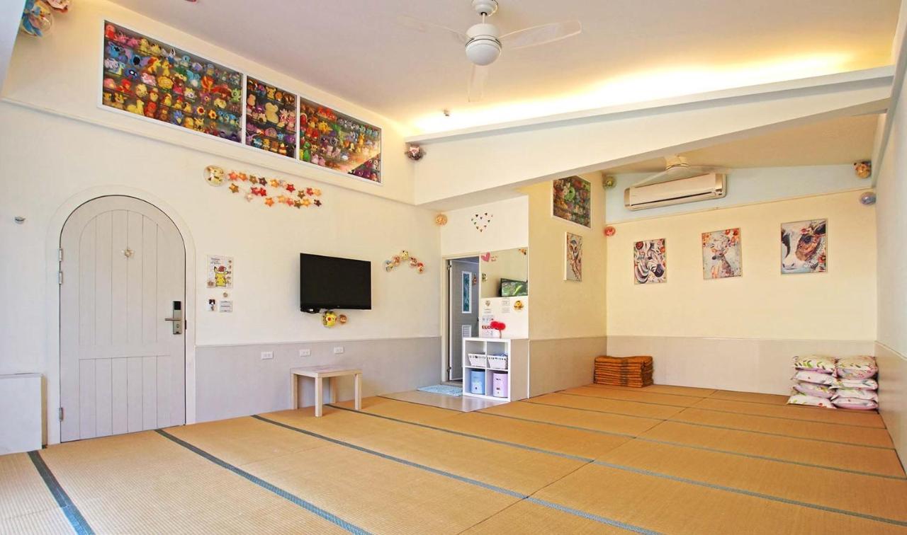 Japanese-Style Room