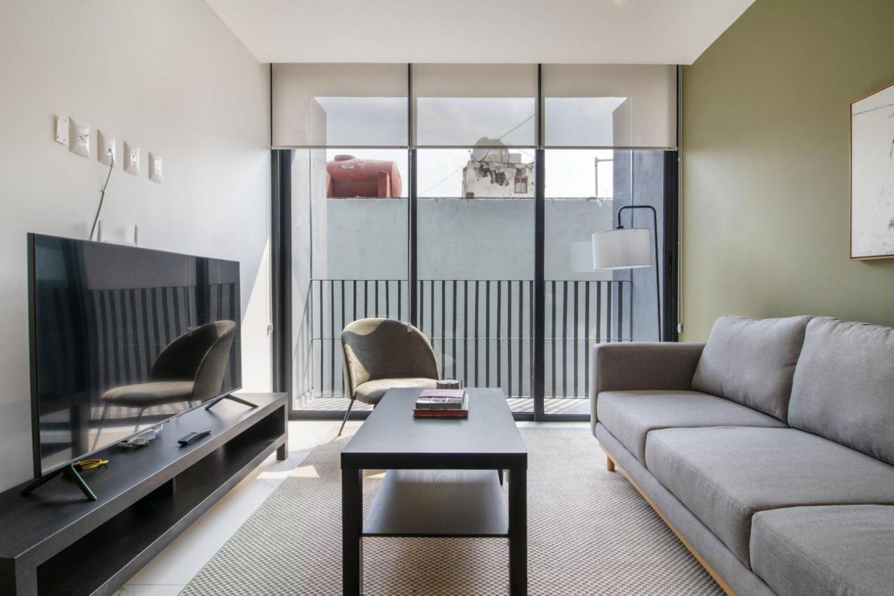 Apartment mit Balkon