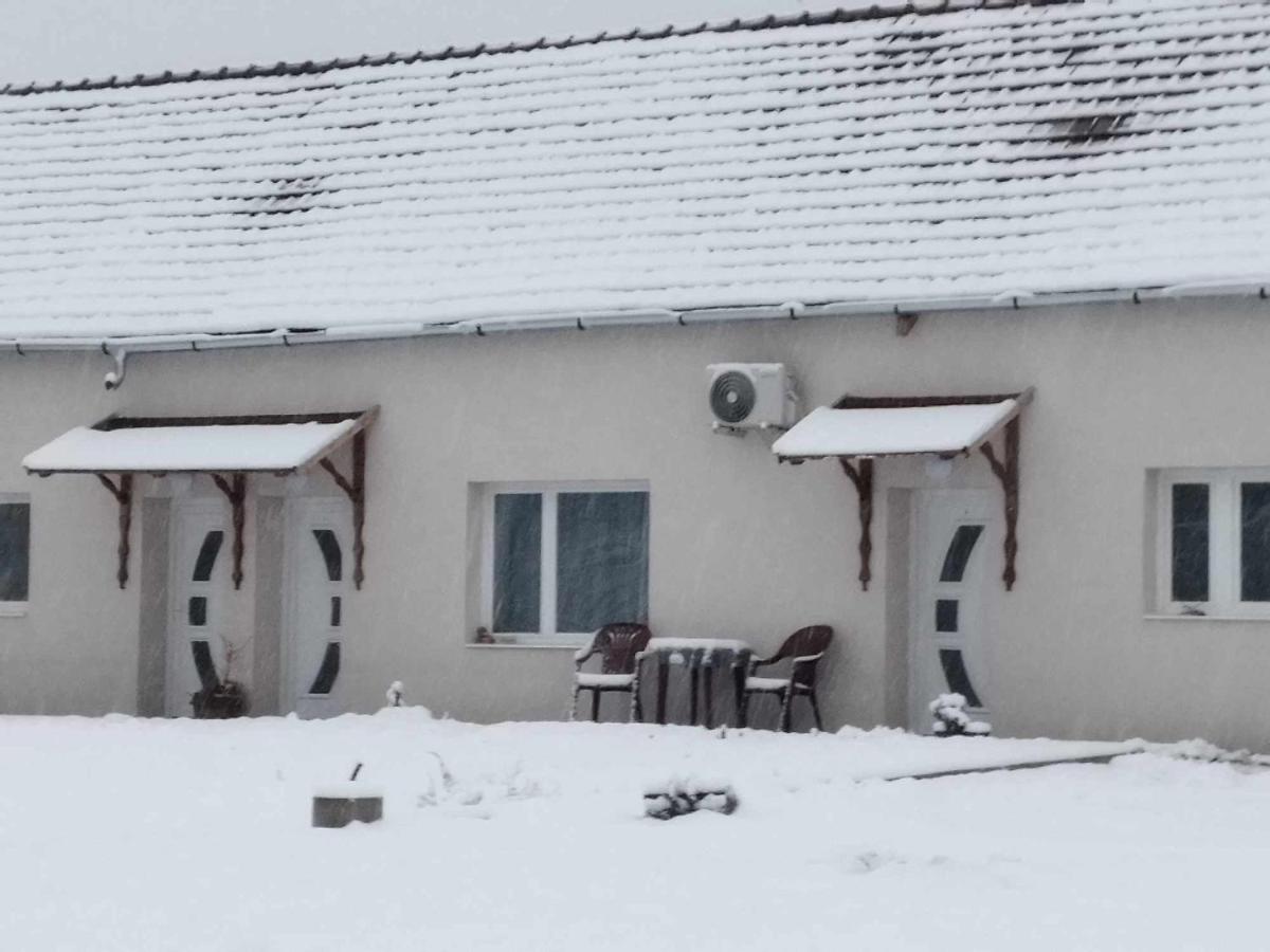 Aba-Böbe Vendégház - B&B