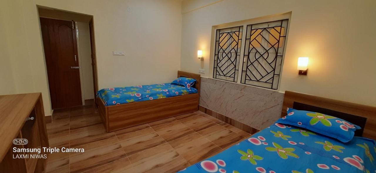 B&B Kolkata - Laxmi Niwas, Twin Sharing Room Salt lake, 10mins from Sector 5 - Bed and Breakfast Kolkata