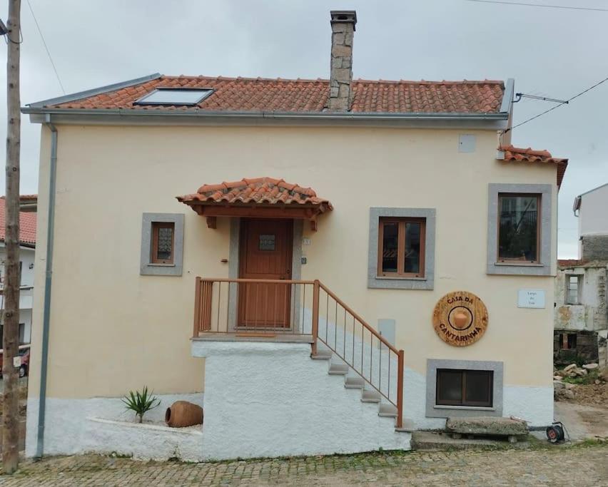 Casa da Cantarinha - Bed and Breakfast