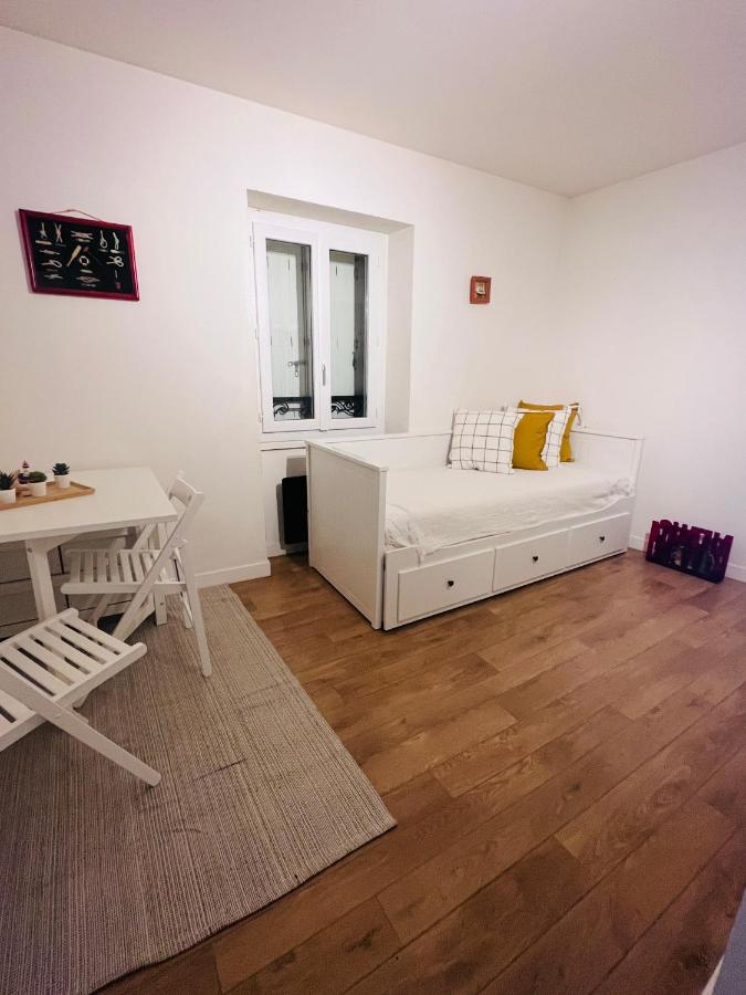 B&B Nantes - Studio neuf au calme proche gare maritime - 7 min - Bed and Breakfast Nantes