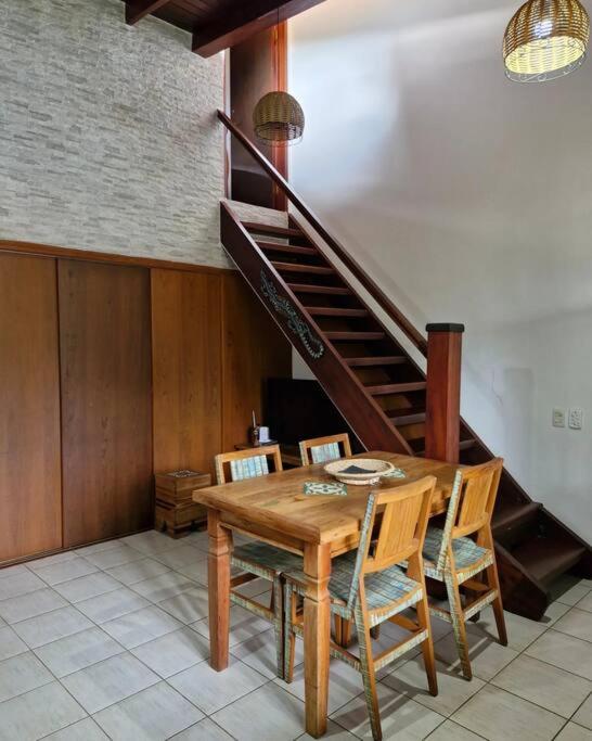 Apto 06 SUN HOUSE em Maresias à 100mts da praia - B&B São Sebastião