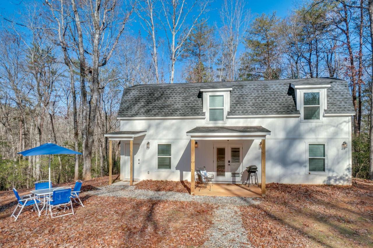 Cleveland Retreat with Patio Yonah Mountain Views! - Ferienwohnung
