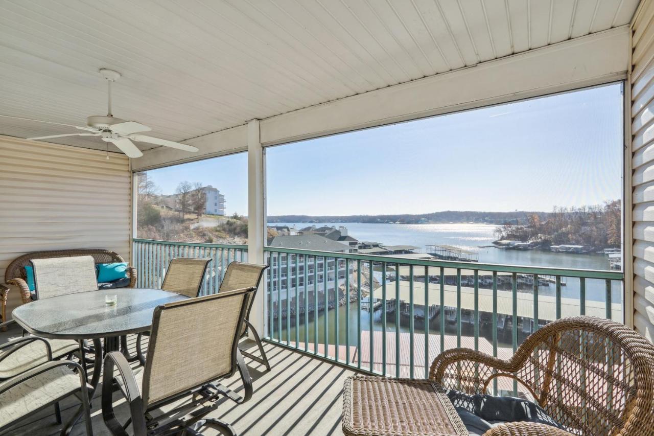 Condo with Balcony and Views in Lake of the Ozarks - B&B
