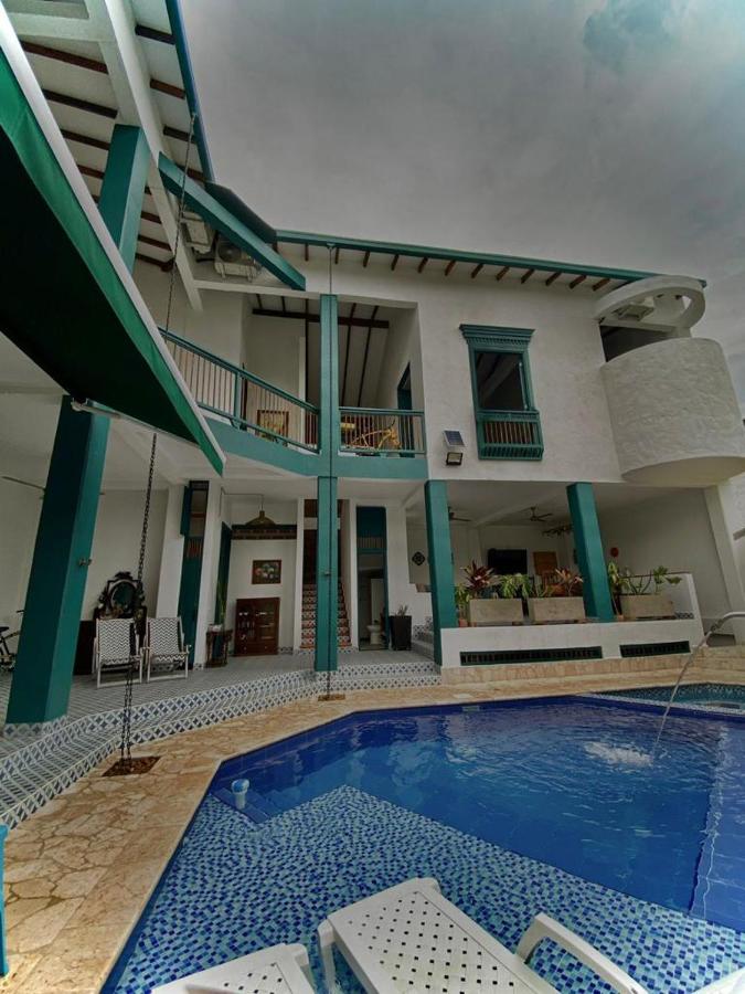 B&B Jericó - Casa en Cauca Viejo con piscina, Jacuzzi y aire acondicionado - Bed and Breakfast Jericó