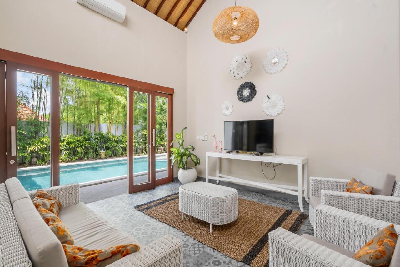 Bamboo Damai Villa by Betterplace - Bed and Breakfast Canggu