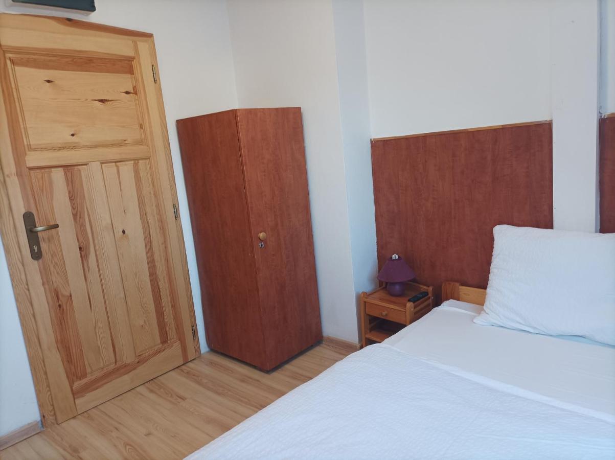 Chambre Simple avec Salle de Bains 