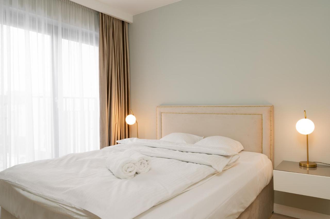 RentPlanet - Apartament Ślężna - Bed and Breakfast