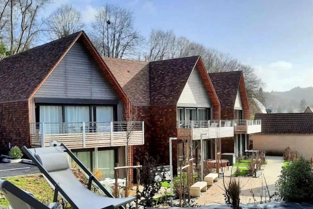 Le Vertigo proche centre histo avec 2 parkings - B&B