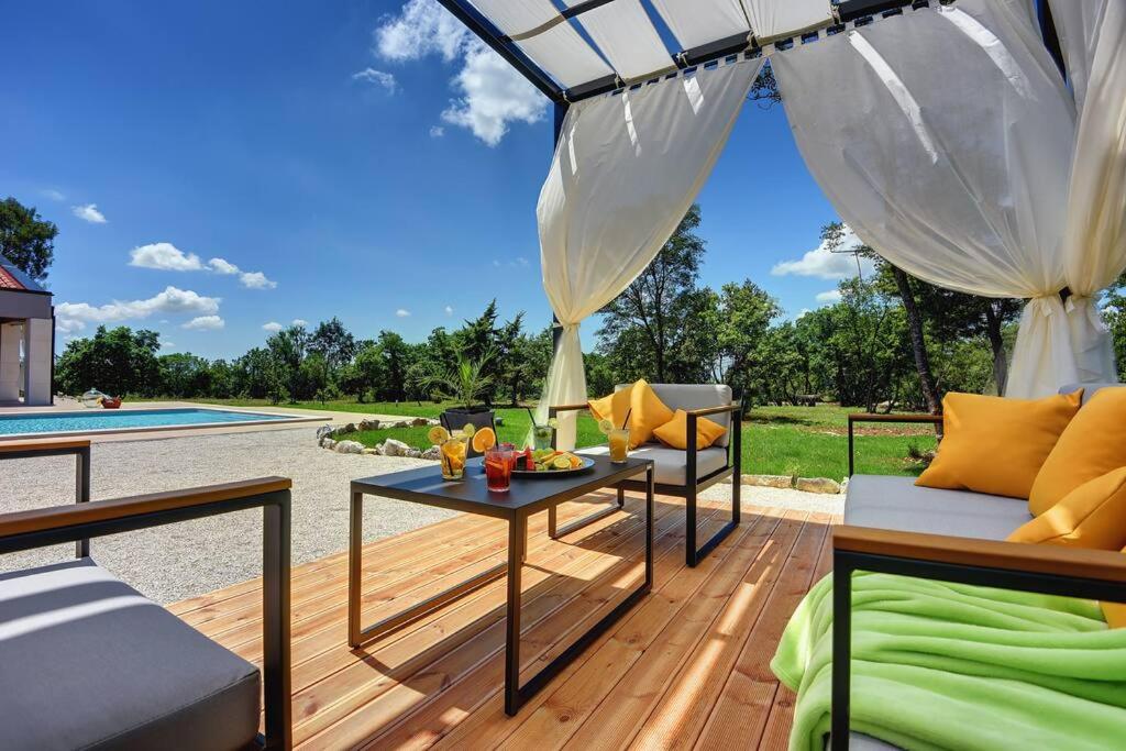 Villa RR by IstriaLux - B&B Hrboki