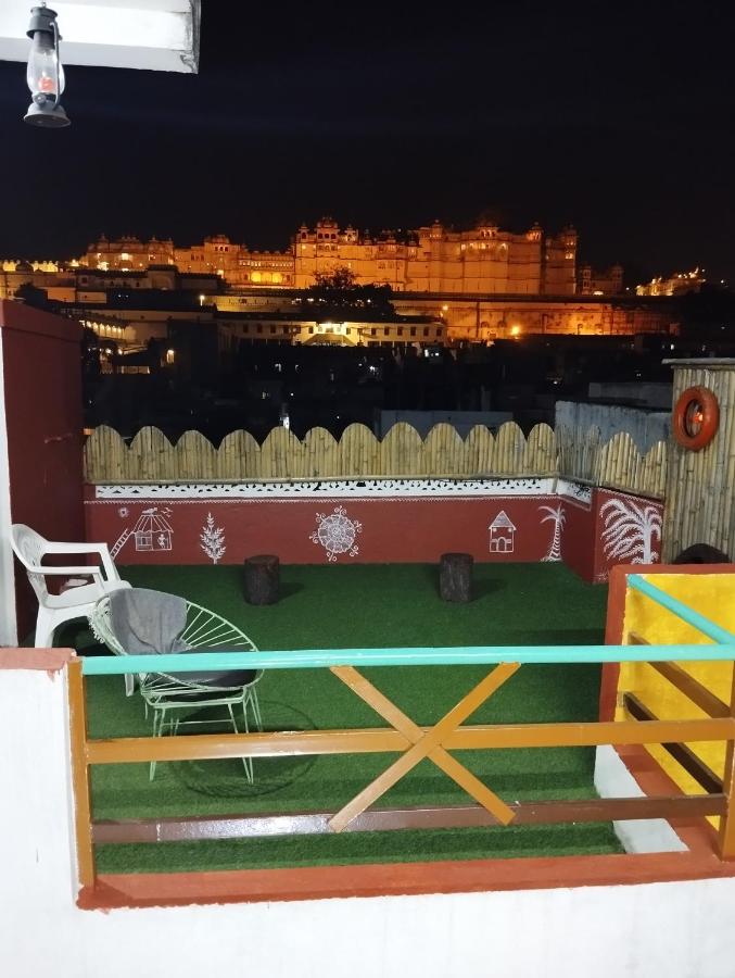B&B Udaipur - City and Palace view guest House - Bed and Breakfast Udaipur