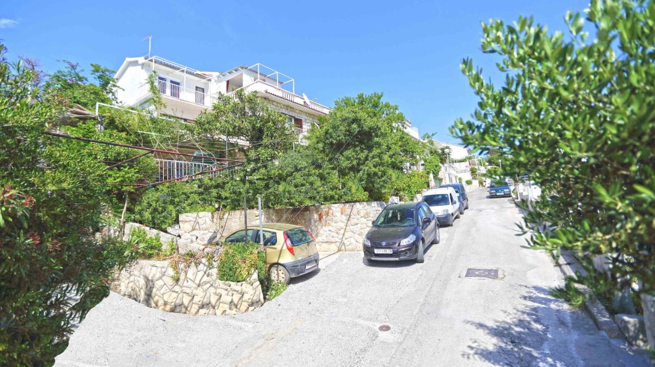 Apartments & Rooms Zlatica Hvar - B&B