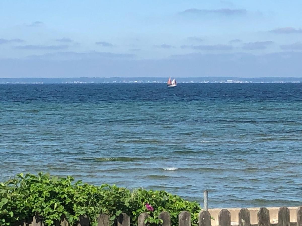 The Small Beach House - Bed and Breakfast Rydebäck