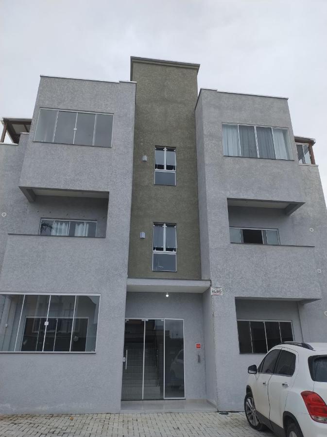 Apartamento Novo 500m da praia de Itajuba - B&B