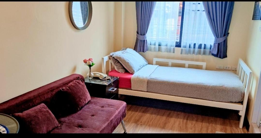 Budget Single Room