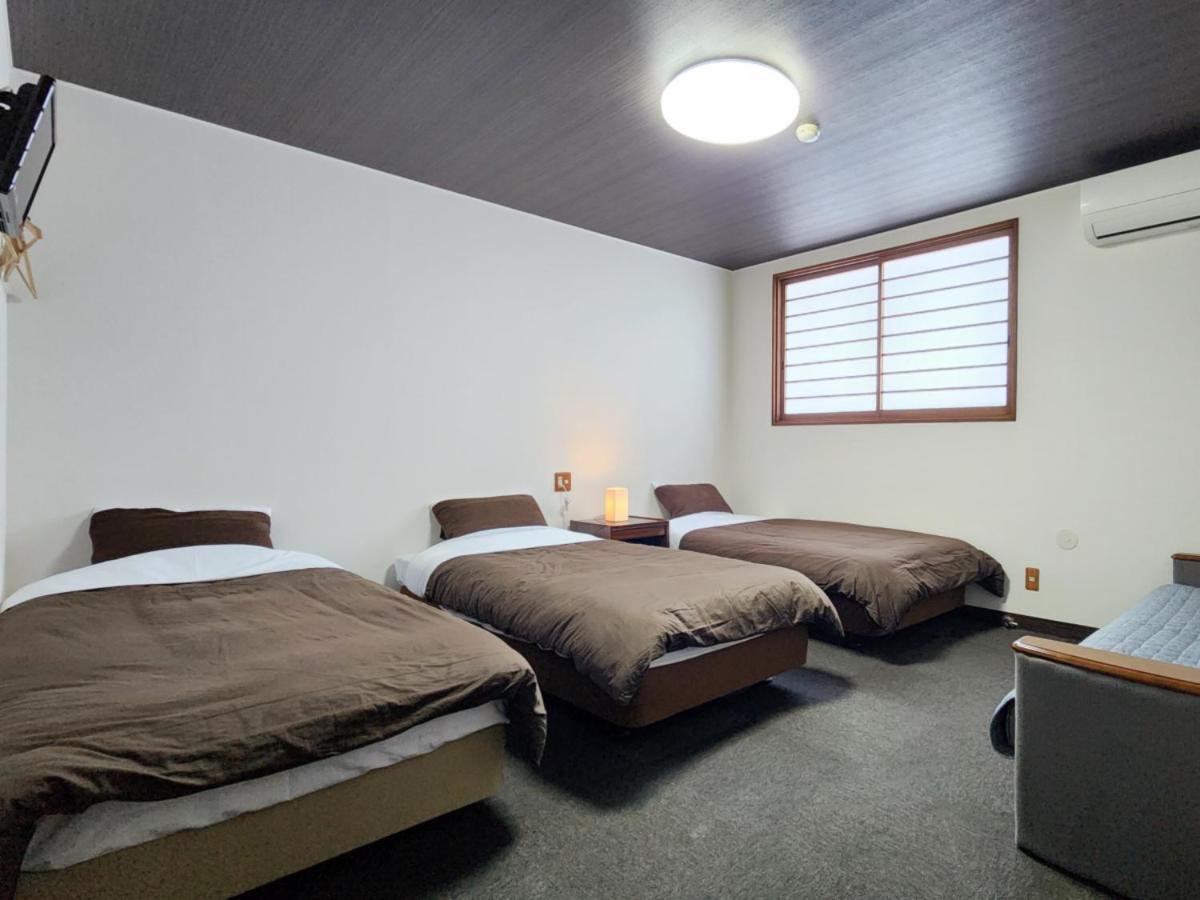 Standard Triple Room - Non-Smoking